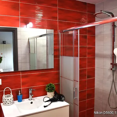Apartament Corner *
